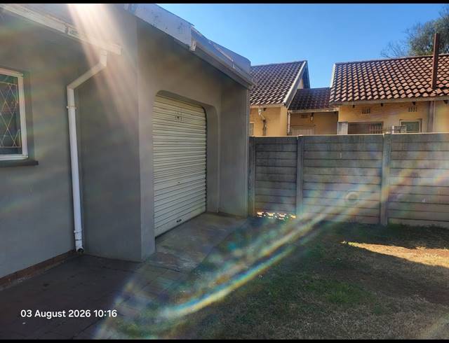 3 BEDROOM FREESTANDING FOR SALE IN PETERSFIELD